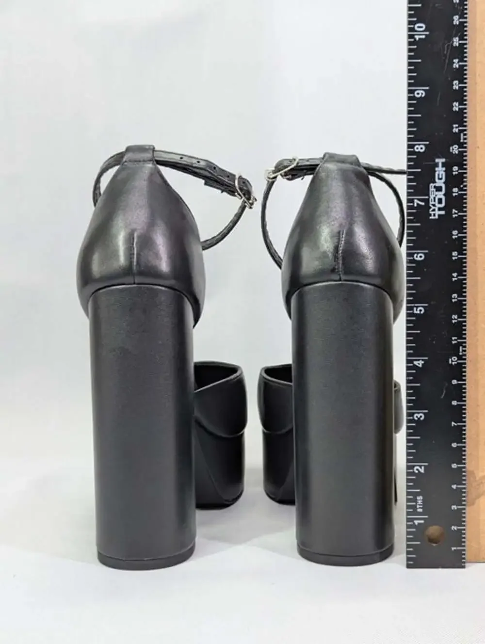 Aqua Lisa Women's Black Ankle Strap Platform Heels Size 7.5 (MSRP $138)